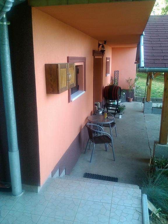 Orszag Apartmanhaz Zalakaros Exterior photo